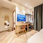ホテル Ambos Mundos 3*