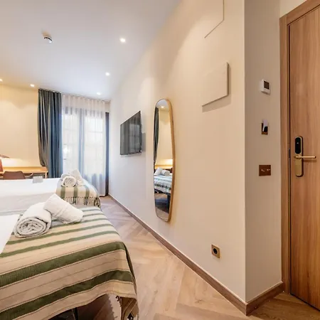 Ambos Mundos 3* Barcelona